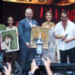 Gülben Ergen Instagram – Edirne’den İzmir’e yollarda geçen 48 saatimiz 🧿
Binlerce sevenlerimizle birlikte hasret gidermek, şarkılarımızı birlikte söylemek muhteşemdi♥️
6 Eylül de @kurucesmeacikhava sahnesinde @ibrahimtatlises @safaksezer @gulben123 birlikte sahne alacağız 🎵
@oguzarinmis
@pollproduksiyon
@arasozgur
@yurekliahmet_
@havsabelediyesi
@menemenbelediyesi