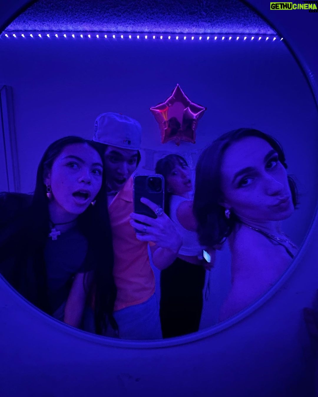 Gabe De Guzman Instagram - marchin along to april. πΆββοΈ