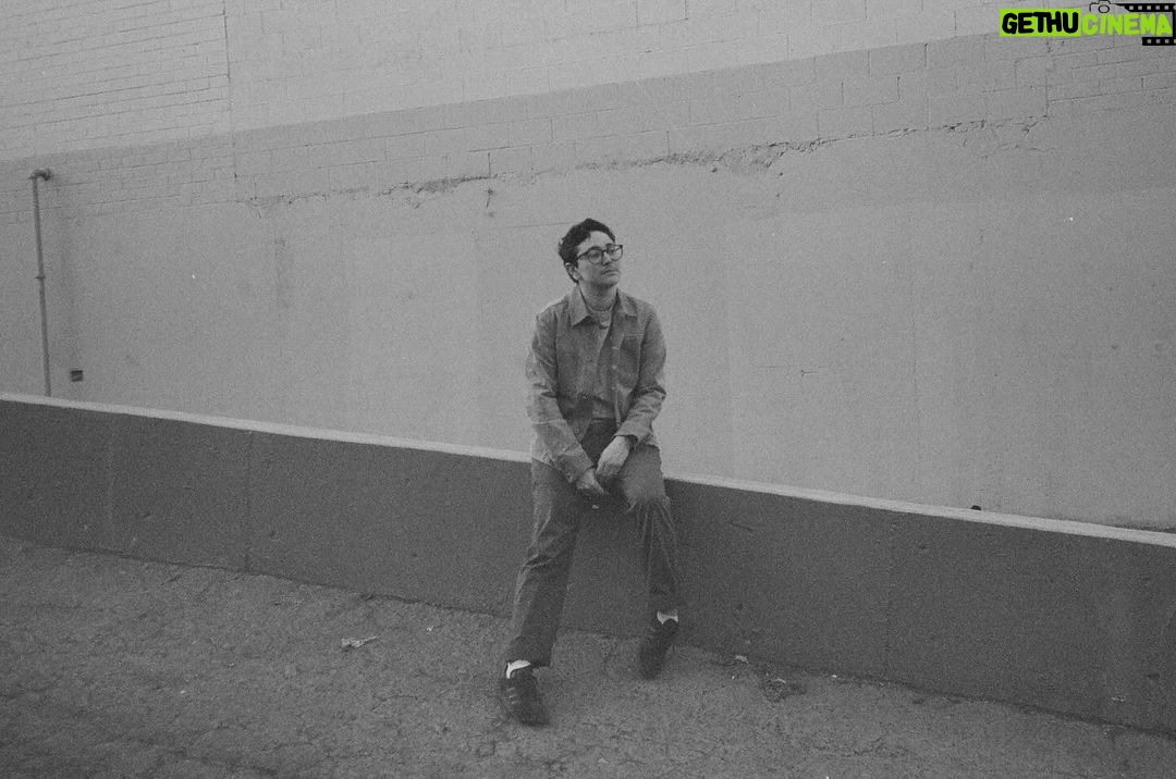 Gabe Dunn Instagram - 🖤✨get a director to take pics of you @kaitschuster 💞