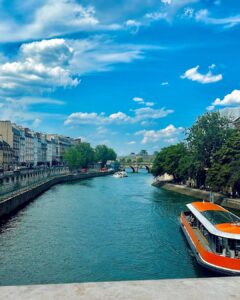 Gabe Lopez Instagram - Et plus de Paris. ❤️ #Paris #Seine #eiffeltower #toureiffel #notredame #espresso #doubleespresso Paris, France