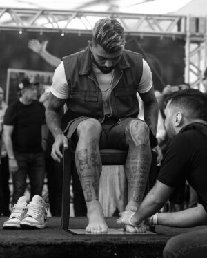 Gabigol Instagram - Dia mais que especial! 
Obrigado, Deus!
Obrigado, família! 
Obrigado, @maracana 
Obrigado, @flamengo ❤️🖤