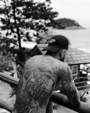 Gabigol Instagram - Negro drama, entre o sucesso e a lama 🖤