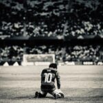 Gabigol Instagram - Isaías 41: 10. “Não temas, porque eu sou contigo; não te assombres, porque eu sou teu Deus; eu te fortaleço, e te ajudo, e te sustento com a destra da minha justiça. “