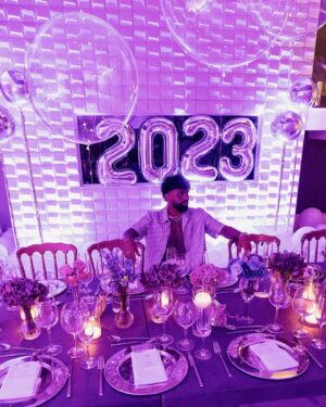 Gabigol Instagram - Senhor Deus, obrigado! 
Vem 2023, eu sei que será o melhor ano da minha vida! 🌸💜