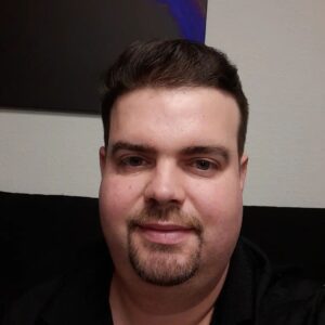 Gabriel Clemens Instagram - Der frühe 🐦 bla bla bla🤣
Erstmal Kaffee und dann ab in den Tag😎
Ich hoffe ihr habt einen schönen Freitag 😊