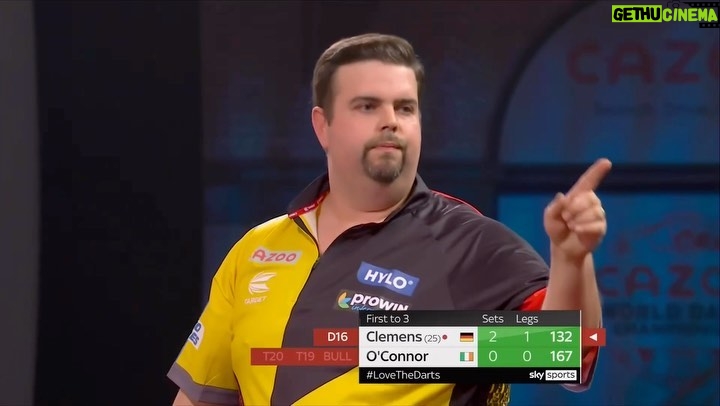 Gabriel Clemens - 24K Likes - WOW, WHAT A FINISH! 😍🇩🇪
… 132 in style and what a match by Gabriel Clemens!🔥The German Giant dominates William O‘Connor and wins by 3:0! 👏🏼
That „sheesh“ in the end 😂