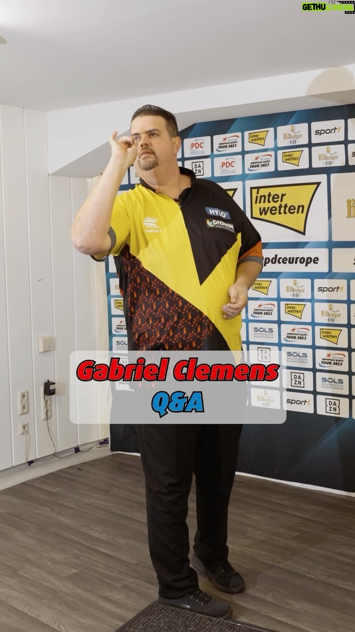 Gabriel Clemens - 11.6K Likes - 🎧 ‚Radio Gaga‘ with Gabriel Clemens? 😁🇩🇪 #pdceurope #pdc #darts #podcast #gabrielclemens