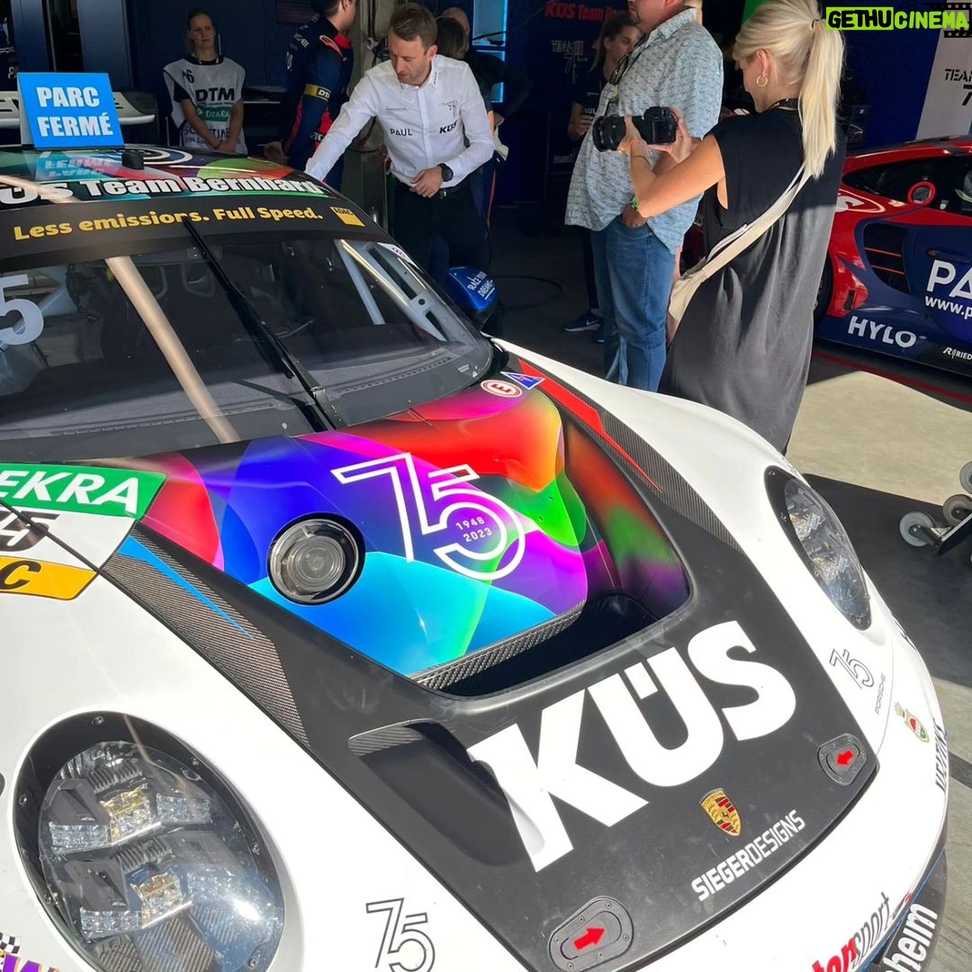 Gabriel Clemens Instagram - Danke @team_75_bernhard @adac_motorsport @dtm.official @pdceurope Für den mega coolen Tag😎