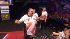 Gabriel Clemens Instagram - Germany beats Poland by 8:6 and makes the crowd go crazy! 🎉🇩🇪 

Pure tension until the last second! 😮‍💨