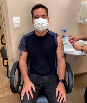 Gabriel Luiz Instagram - Tarado por vacina