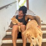 Gabriel Medina Instagram - 🐶 🐈 #zoo Maresias, Sao Paulo, Brazil