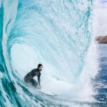 Gabriel Medina Instagram - Se liga nessa galera! 🔥 Na compra de qualquer Long John em ripcurl.com.br GANHE um roupão irado! @ripcurl_brasil #MadeForWaves