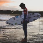 Gabriel Medina Instagram - ‭‭‭Romanos‬ ‭12‬:‭12‬ "Que a esperança que vocês têm os mantenha alegres; aguentem com paciência os sofrimentos e orem sempre.” 🥷🏻...