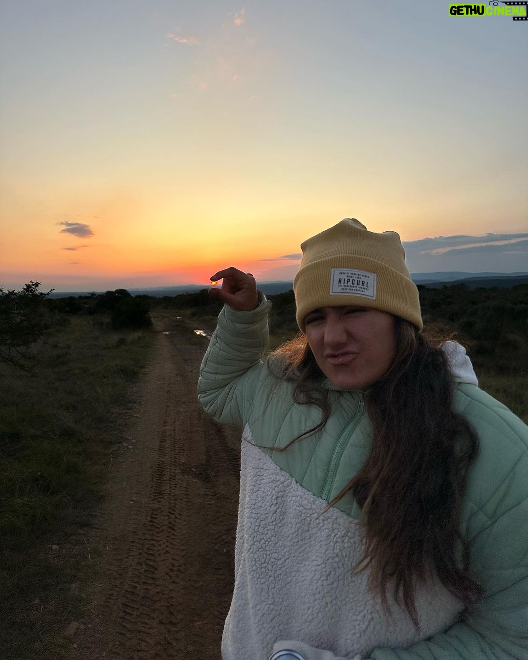 Gabriel Medina Instagram - Vivao e vivendo ... 🦊🐯🙈🦏🦣🐅 #ObrigadoPapaiDoCeu Safari South Africa