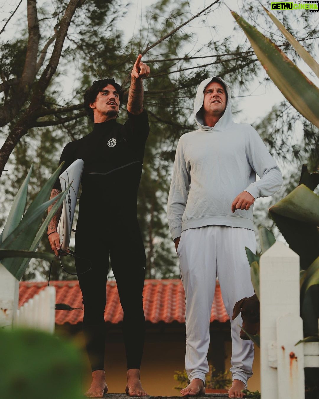 Gabriel Medina Instagram - Dump saqua / @lucasbalbino_