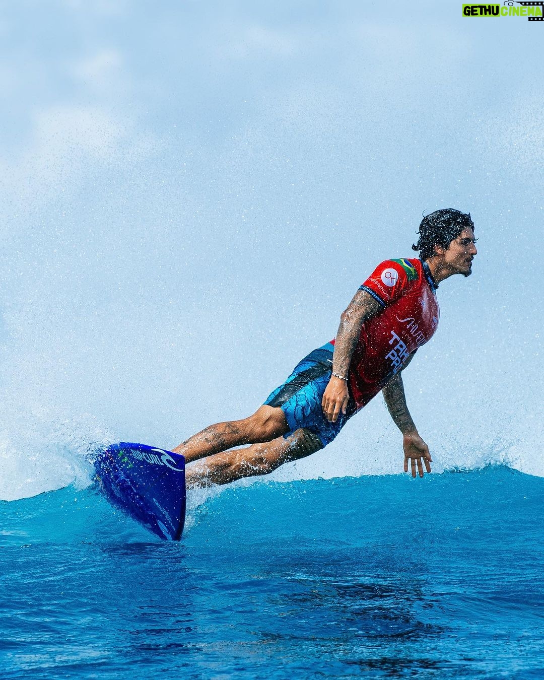 Gabriel Medina Instagram - 🥷🏻🥷🏻🥷🏻 Teahupo'o