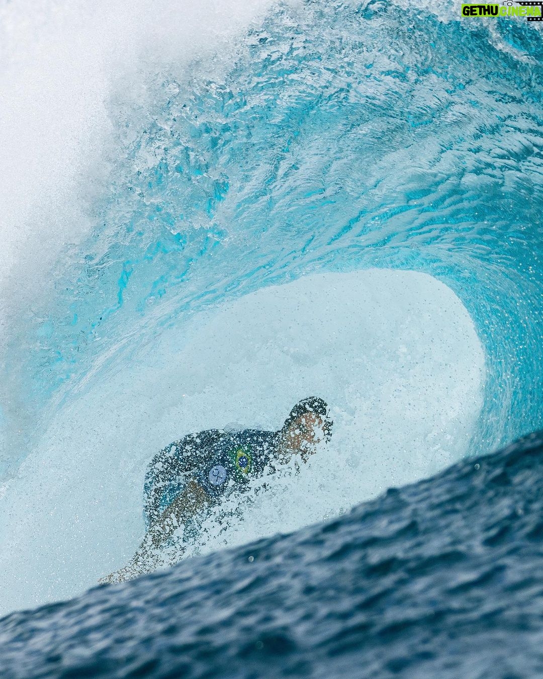Gabriel Medina Instagram - 🥷🏻🥷🏻🥷🏻 Teahupo'o