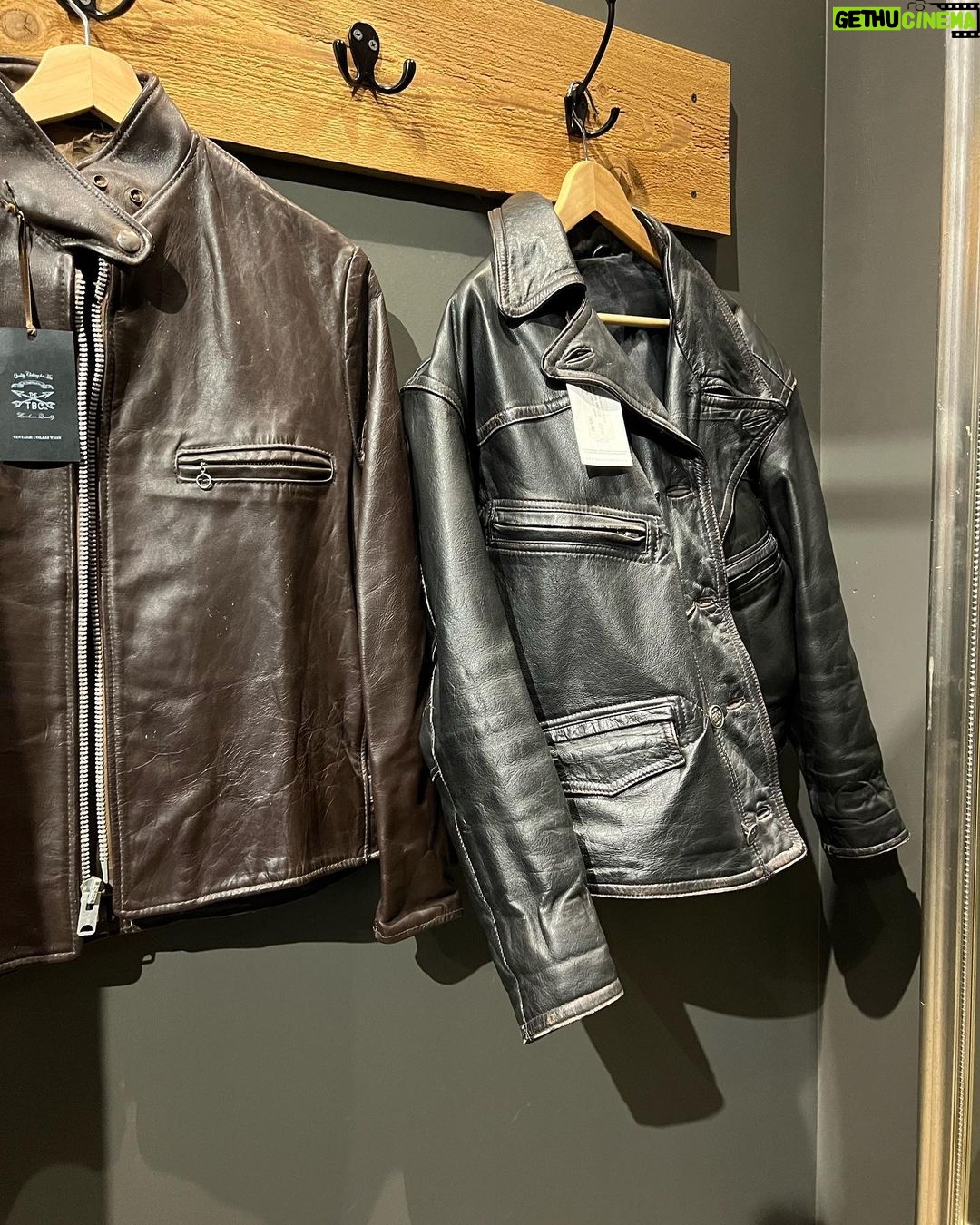 Gabrielle Echols Instagram - I <3 vintage leather jackets.