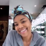 Gabrielle Union Instagram - #ClearbluePartner The @clearblue Menopause Stage Indicator is a must try for anyone who is approaching menopause or think they may be going through menopause. Let’s continue normalizing the conversation to remind those going through this that they are not alone. No matter what stage you’re in you’re still worthy and beautiful. What’s your #menostage?