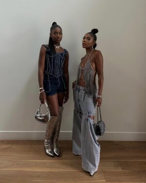 Gabrielle Union Instagram - Style is generational 😉

#Renaissance #RenaissanceWorldTour #Night2