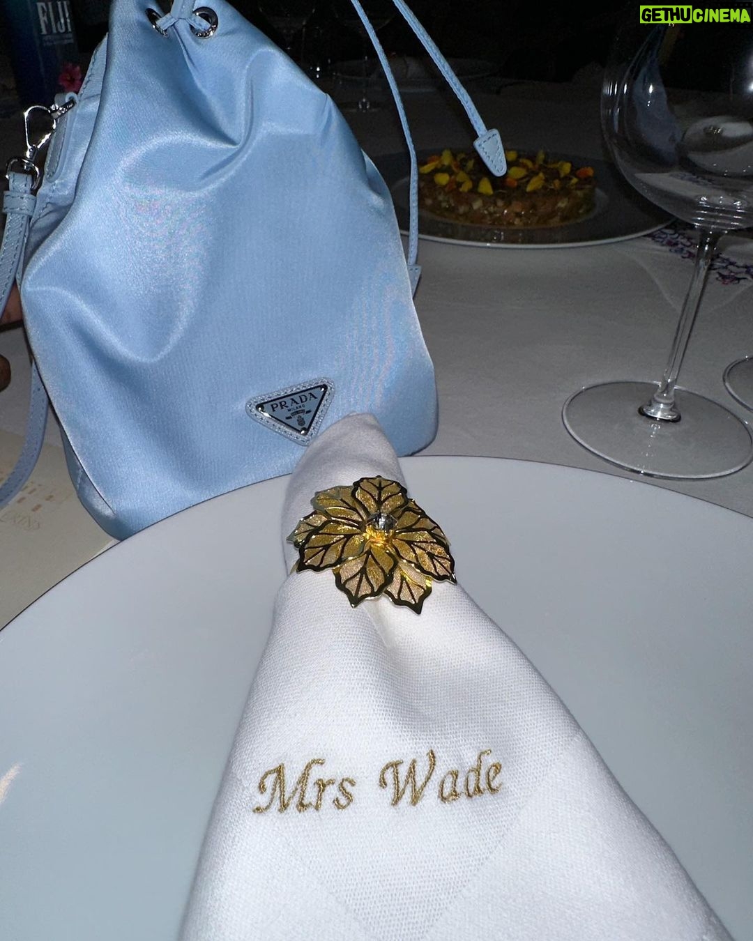 Gabrielle Union Instagram - Feeling at home wherever we are 🏡 #WadeWorldTour2023🇫🇷