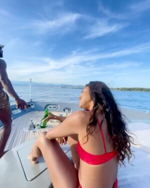 Gabrielle Union Instagram - Ride the wave 🌊 🇫🇷 #WadeWorldTour2023