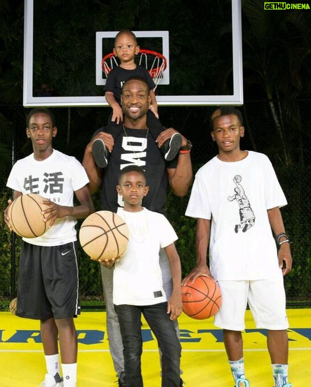 Gabrielle Union Instagram - Growing up with an involved, present father and marrying a man like you (@dwyanewade) who embodies the same characteristics is nothing short of a blessing. You lead with love and respect, which I could never take for granted. I am beyond grateful to be surrounded by fathers I have the opportunity to love and cherish today and each day to follow. Wishing a special Happy Father’s Day to @dwyanewade, Sylvester Union Jr. (my dad), @papadwade, John Booker Glass Sr. (my late maternal grandfather), and Sylvester Union Sr. (my late paternal grandfather).