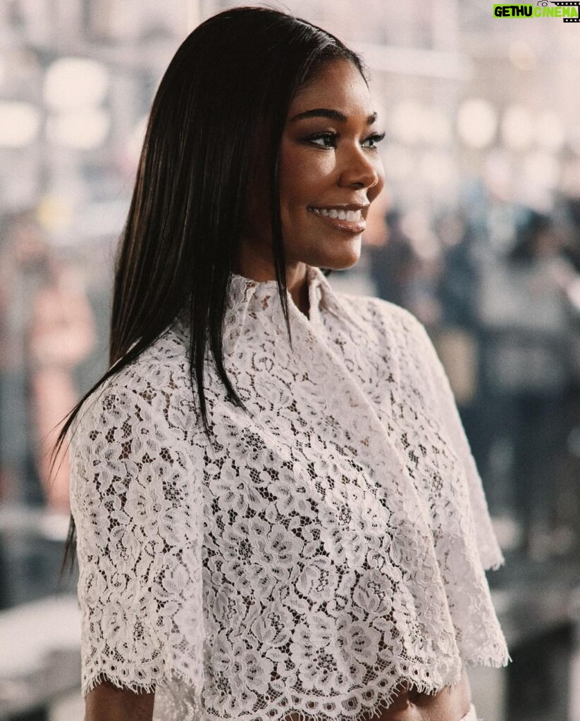 Gabrielle Union Instagram - came for the show and made it a reunion thank you @michaelkors New York, New York