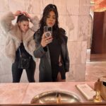 Gabrielle Union Instagram - When I bet on myself, I double down #vegas