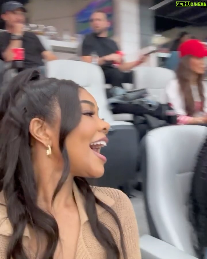 Gabrielle Union - 655.1K Likes - I’m here for Usher but I hope the 49ers win ☺️