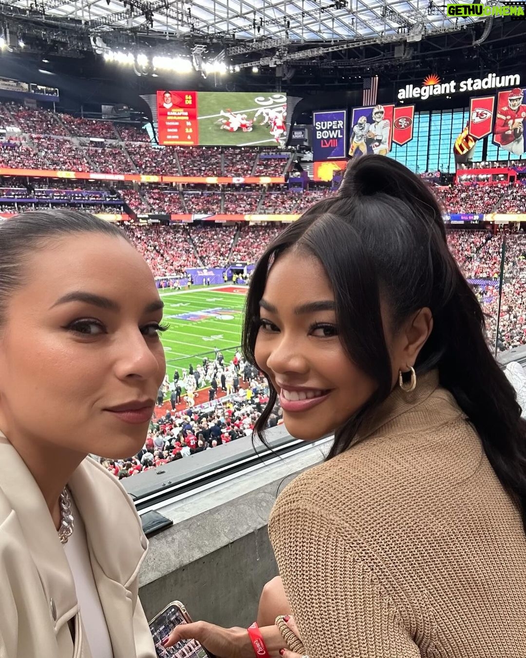 Gabrielle Union - 655.1K Likes - Iām here for Usher but I hope the 49ers win āŗļø