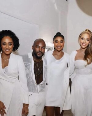 Gabrielle Union Instagram - Our hair is Cécred 💕 honored to celebrate @beyonce