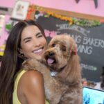 Gaby Espino Instagram - Consintiendo a las reinas de mi casa 🐾 Cookie, Maya y Sophie con los mejores @wgbdoral @groomingwithlaural 🤪 me encantó el grooming que le hicieron, quedaron aún más hermosassss y la tienda es espectacular, tienen de todoooo, ropita, juguetes, snacks saludables y más. Shop.woofgangbakery.com/doral 305-905-4020 Woof Gang Bakery & Grooming Doral
