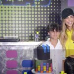 Gaby Espino Instagram - Quiero compartir con ustedes como quedó el cumple 11 de Nick!!! 😎🔥 VÉANLO hasta el final pq Tengo al MEJOR TEAM, q me acompaña desde hace años en todos mis eventos familiares y hacen posible las fiestas mas bellassss! Primero quiero agradecer a Alidet de @coolcornerevents por la planificacion y coordinación de absolutamente todooo junto con Imary @mypapilot con el diseño y el estilismo. Sin ellas olvídenlo…. No habria fiesta! Jaja las adoro ! Siempre estan para mí y realmente hacen magia y lo mejor es q yo no muevo ni un dedo LOL 🤪 Quiero tambien q conozcan a un equipo muyyyy especial , Patricia de @habiaunavezunafoto_ y @habiaunavezunvideo que son quienes crean los recuerdos mas bellos q vamos a tener como familia a traves de los años. Han estado en todosssss los cumpleaños y hacen las fotos mas bellas del mundo y los videos mas increibles. Y luego quiero darle las gracias a los q tambien forman parte de este super TEAM y q hacen q las fiestas de mis hijos sean lo máximo!!! El MEJOR SITIO para las fiestas @cuzmiamivenue Las tortas mas bellassss y ricas @rumisweets Los infaltables tequeños @zonatequenos Los mejores perros calientes del mundoo, no hay fiesta q haga sin @latinhotdogs Que les puedo decir de los Raspados? Jaja creo q fue lo mas solicitado esa noche @realchillfruit Y el mejor DJ , q tambien está en todassss mis fiestas pq es lo maximo @recreausa Cuz Miami