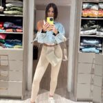 Gaby Espino Instagram - Amooooo mis mañanas, son mi regalo del día!!!! Entreno, desayuno, medito, hago journaling. Y estoy enamorada de los looks de @winropadeportiva @winfitnesswear.usa para mis entrenamientos! Les comparto su website www.winfitnesswear.com hay bellezaasss! Y con el codigo GABY, tienen un 20% OFF Qué harás hoy por ti?
