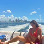 Gaby Espino Instagram - Cero perfección… mucha paz.❤️