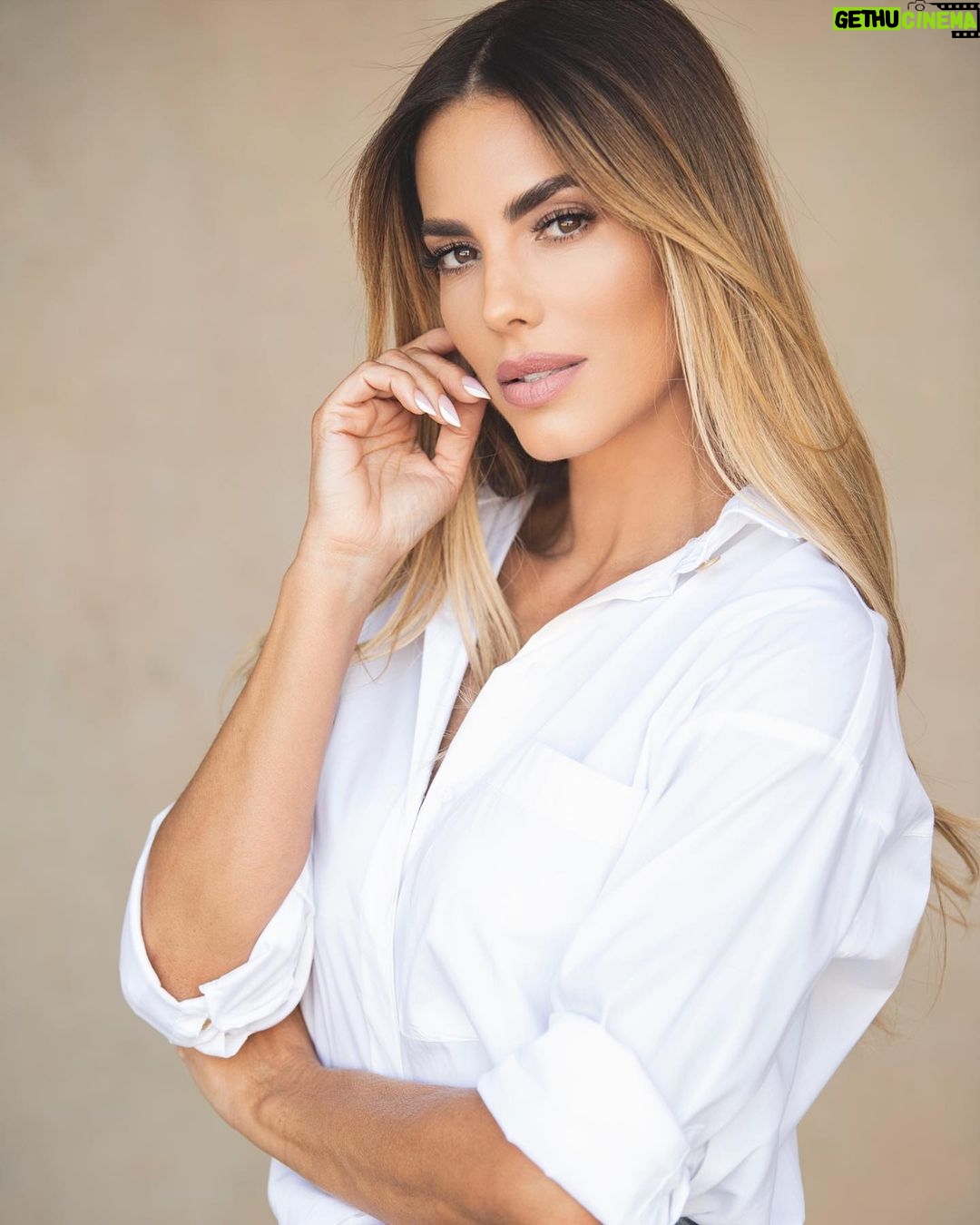 Gaby Espino Instagram - Da lo mejor de tí… Siempre! Ese es tu poder…. así que nunca te canses de hacerlo 🤍