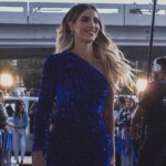 Gaby Espino Instagram - Solo puedo AGRADECER… 🙏🏻🌏💙Una gran semana de trabajo….! ( y no es un red carpet ni blue carpet real…! Jaja ya pronto veran q es…) 🎞️🎥
