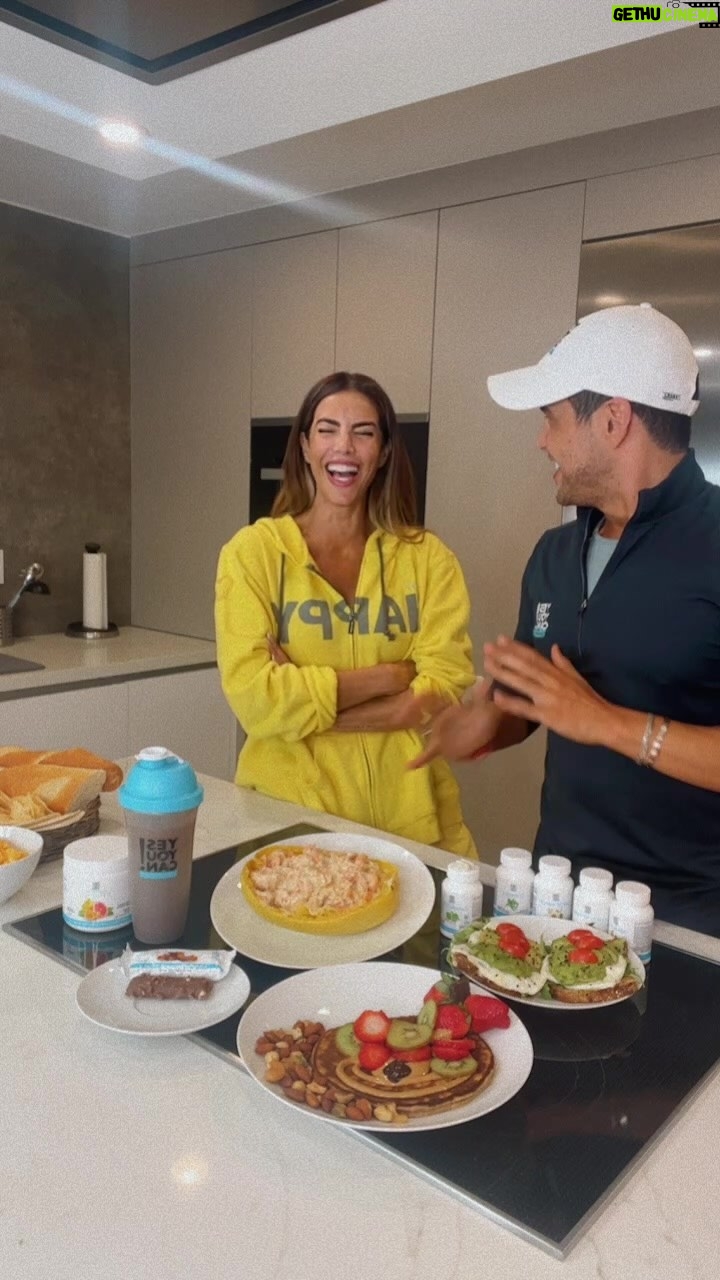 Gaby Espino Instagram - Ideas de comidas saludables y ricas siguiento mi proceso de mantenimiento del @yesyoucan junto a @alejandrochaban Todos los productos los pueden encontrar en yesyoucan.com, amazon y Walmart ☎️1-888-988-5515