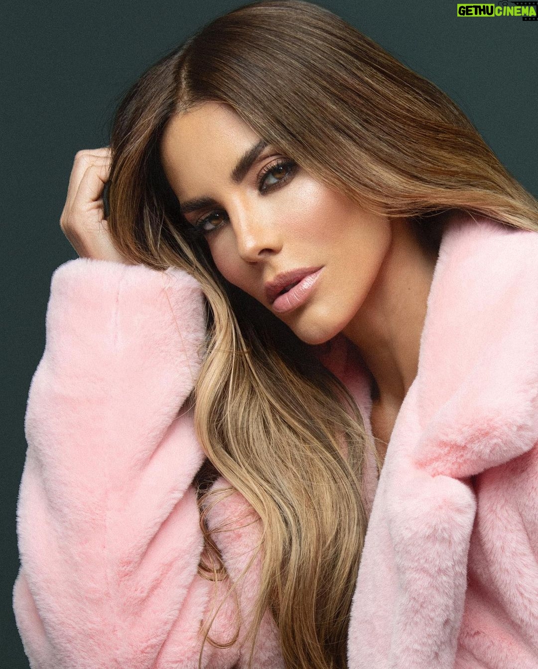 Gaby Espino Instagram - Toma tu llama e incendia el mundo π₯ beautiful @gabyespino π @armandeusbrickell @eguzmann @mauricio_mejia @bbellabymillie β’ β’ β’ β’ β’ β’ β’ β’ - to more info & booking visit www.gerardobricenophoto.com or gerardobriceno@gmail.com | #gerardobriceno #gbphotography β’ β’ #fashionphotography #fashion #love #loveit #art #photographer #photography #models #miami #miamibeach #new #newyork #beautiful #beauty #makeup #girls #vogueitalia #beautiful #nikon #raw #rawpicture #rawphotography Miami, Florida