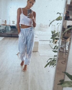 Gaby Espino Instagram - Casual🤓💜
