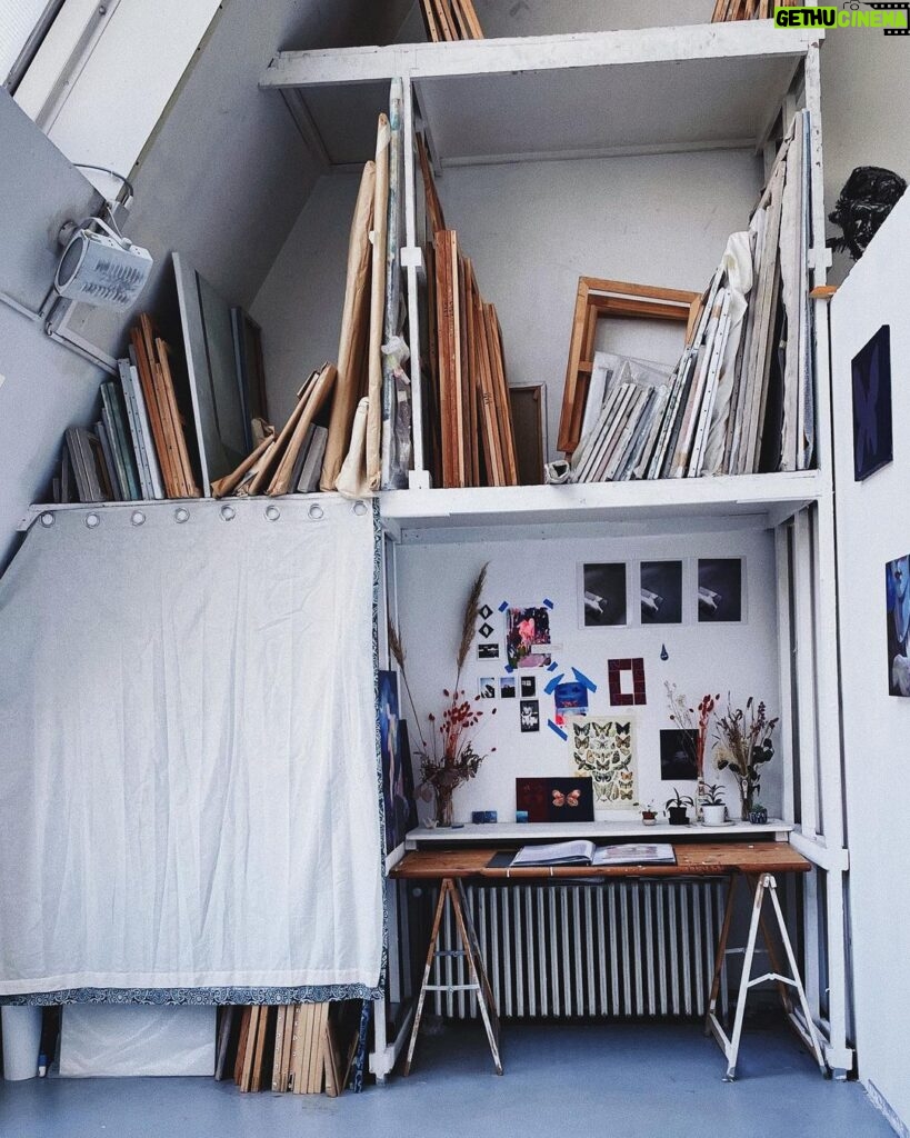 Gaia Weiss Instagram - Ateliers ouverts @beauxartsparis La culture... ce qui a fait de l’homme autre chose qu’un accident de l’univers. - A.Malraux 📷 @juliammarsal Beaux-Arts de Paris
