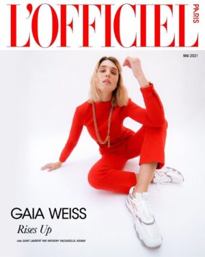 Gaia Weiss Instagram - I’m very proud and excited to share with you the cover for this new issue of  @lofficielparis where I talk about my upcoming projects, my envies and aspirations. 

📷 @julesfaure