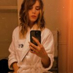 Gaia Weiss Instagram – Vie de château @hotelchateauvoltaire 
שבת שלום 🖤 Château Voltaire