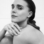 Gaia Weiss Instagram - Did you know Madame du Barry liked to bathe in Donkey’s milk? Episode 3 & 4 are out on @canalplus 😉 Pictures by my dear @stewartbywater for @milkmjolk