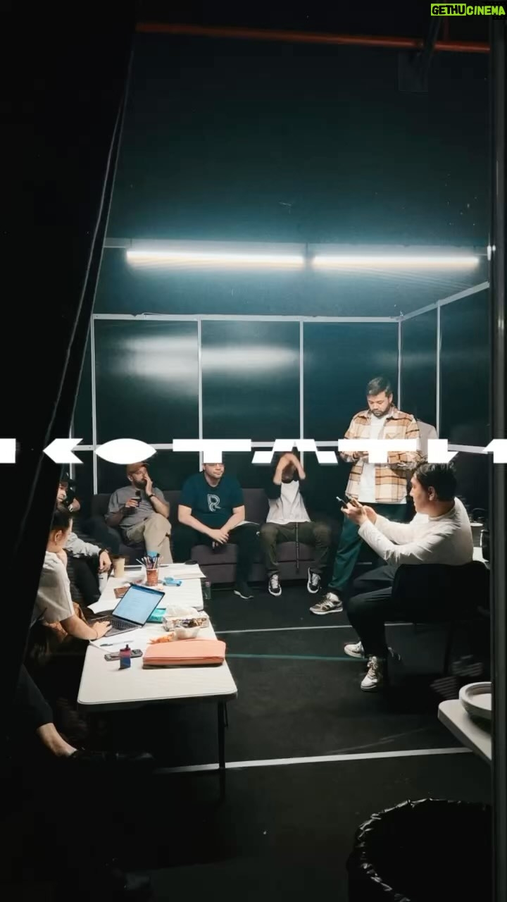 Garik Kharlamov Instagram - Немного закулисья «Кстати» для вас )