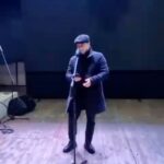 Garik Kharlamov Instagram - Чет теперь «Владимирский централ» только так пою ))) Новая интерпретация песенки «Синий трактор» ))) надо в 4 сезоне «Зона комфорта» это саундтреком брать ))