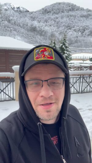 Garik Kharlamov Instagram - Пишите друзья )
