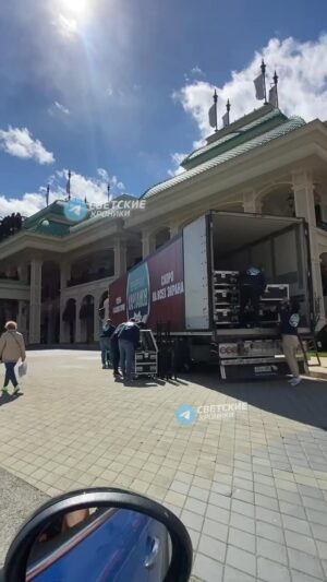 Garik Kharlamov Instagram - Сильно все всполошились конечно ))) с 1 апреля ! )