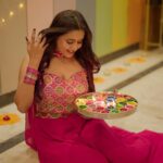 Garima Chaurasia Instagram - Diwali #2023 🪔♥️ #gimaashi #gimaians